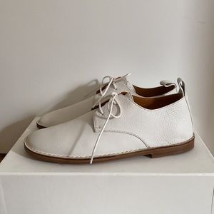 NEW Celine White Leather Lace Up Shoes 35